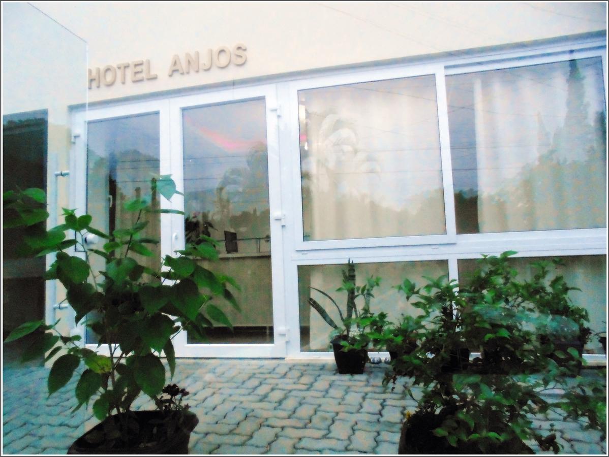 Hotel Anjos Ltda 格拉瓦塔伊 外观 照片