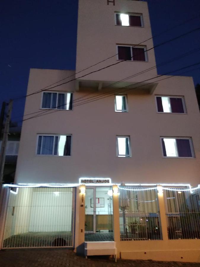 Hotel Anjos Ltda 格拉瓦塔伊 外观 照片